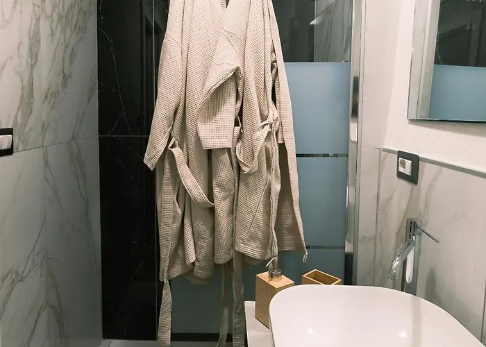 Mary House Apartment *